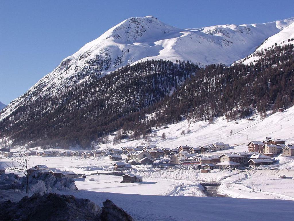 Mountain Chalet Milly Livigno Quarto foto